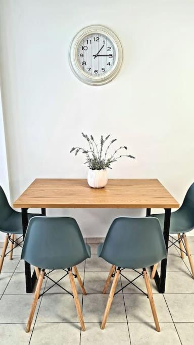Ivanna Apartment Неа-Муданья Экстерьер фото